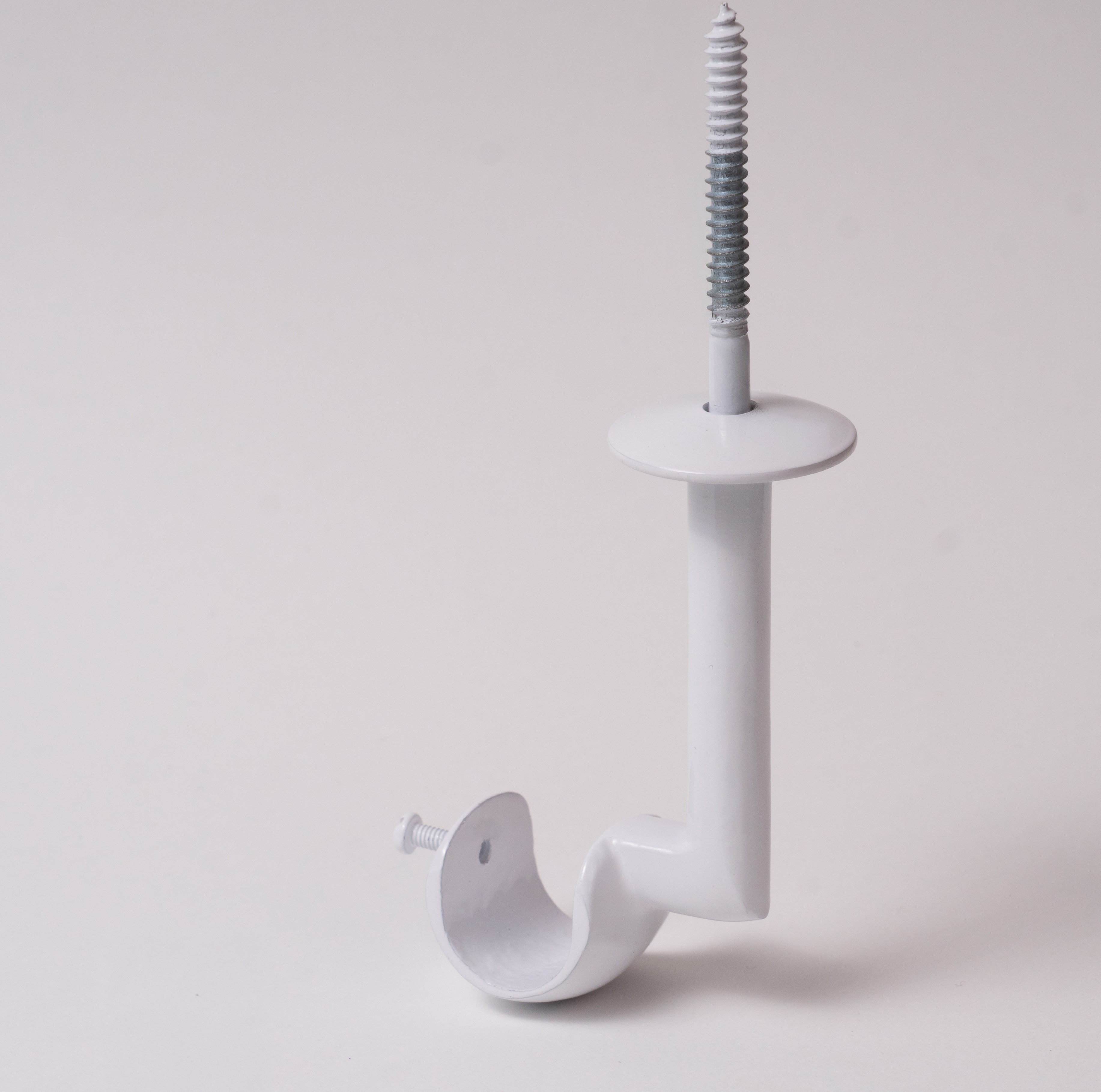 SUPORTE DE TETO PARA VARAO DE 19mm  ILHOS