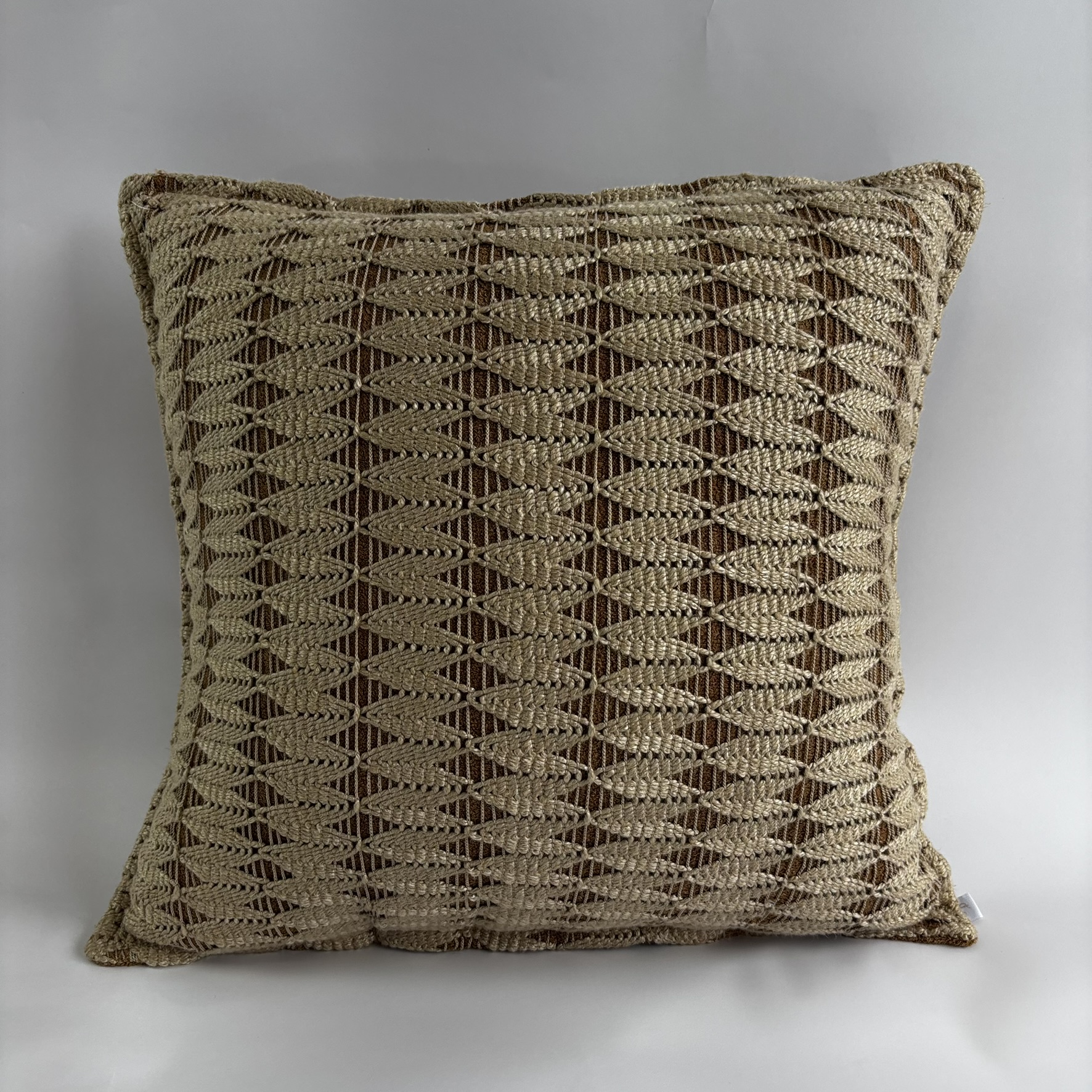 CAPA ALMOFADA CROCHE ESCAMA MOSTARDA 50X50