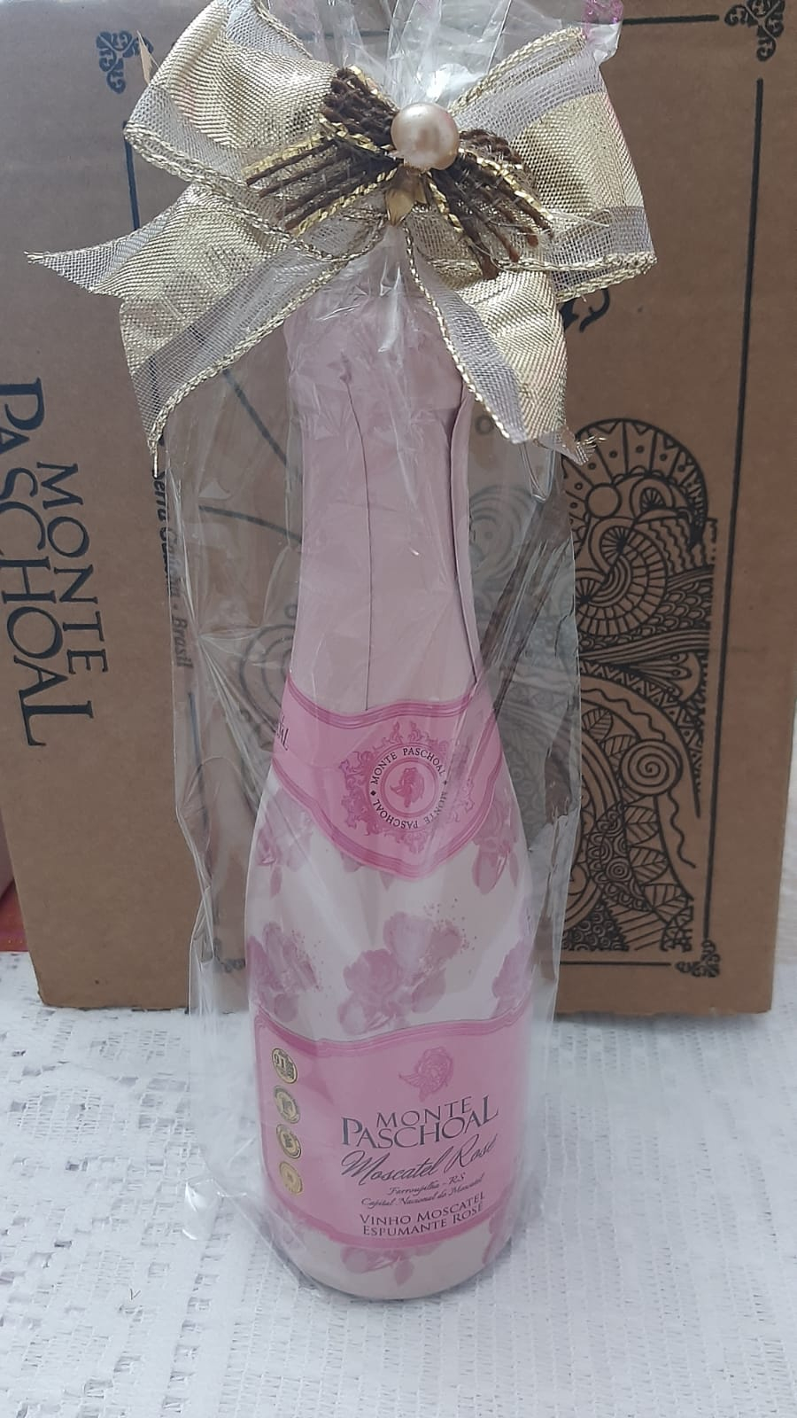 KIT INDIVIDUAL ESPUMANTE MOSCATEL ROSÉ 187 ML