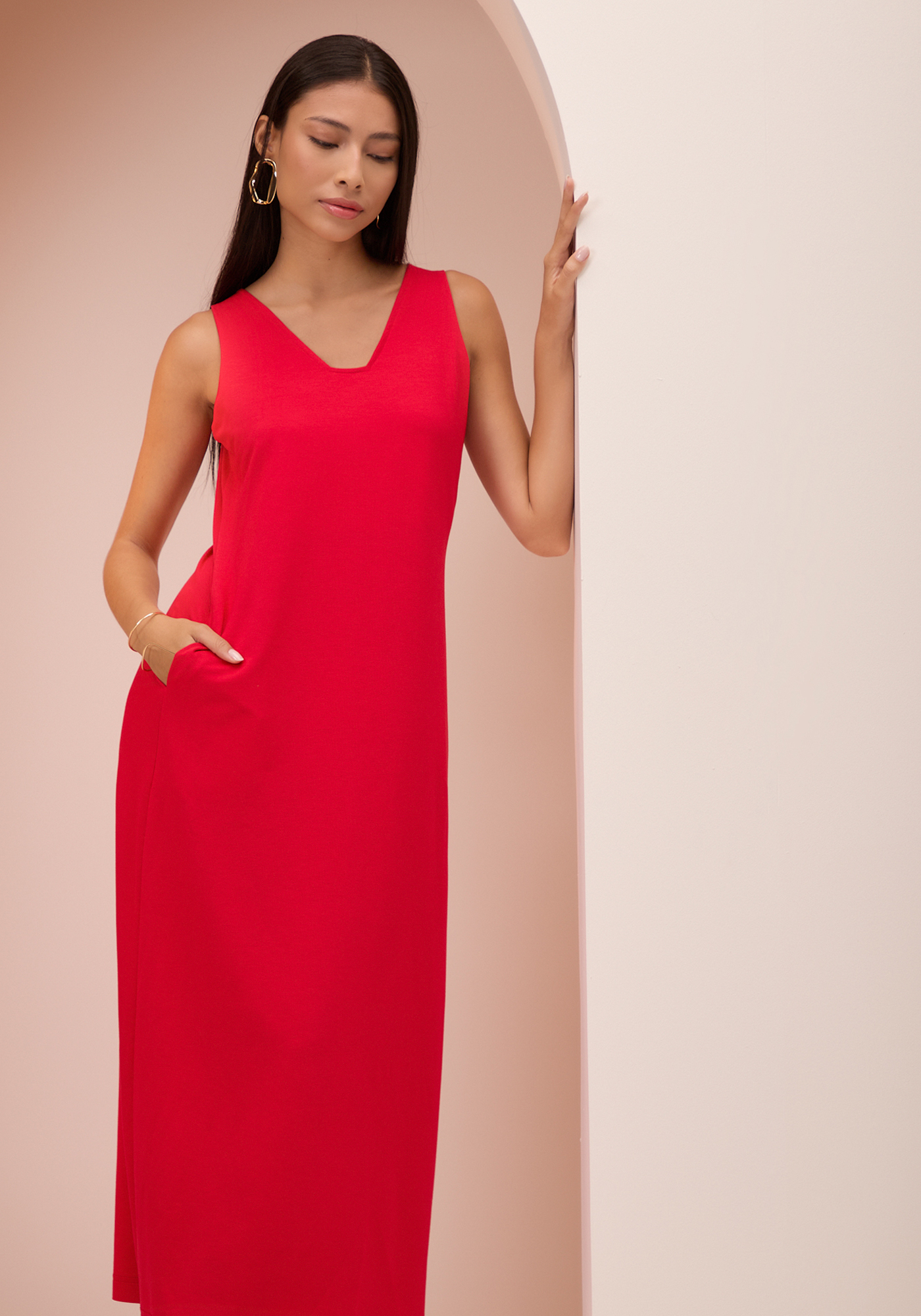 VESTIDO MIDI SEM MANGAS LUNENDER C5015