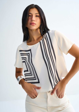 Blusa Curta em Tecido Plano com Estampa Geom&eacute;trica 3135E