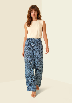 Calça Pantalona Estampada de Cintura Alta em Viscose Lez a Lez 3682E