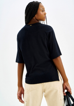 T-shirt Assimétrica em Malha Prime com Franzido 8739L