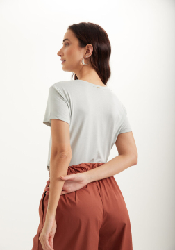 Blusa T-shirt Com Estampa Local Em Malha Modal 9142E