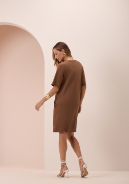 Vestido Curto Básico Com Bolsos E Mangas Curtas Em Malha 00590