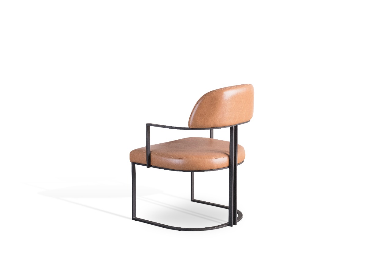 Cadeira Firenze em metalon estofada