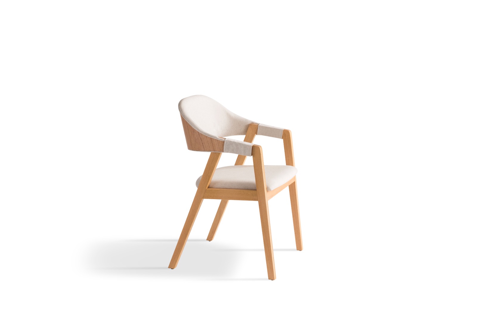 Cadeira Scotta costas em madeira cinamomo