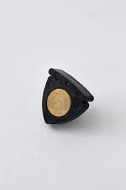 Menuhim Mute