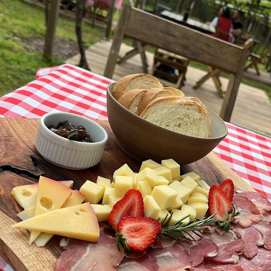 Experiência – Piquenique entre Parreirais – 2 pessoas